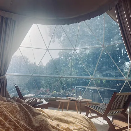 Dome De La Tuffiere Luxury tent